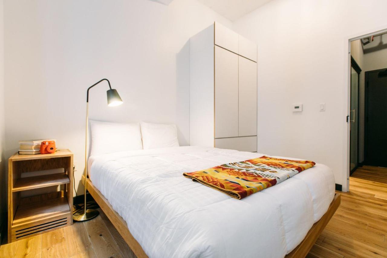 Welive Wall Street Aparthotel New York Bagian luar foto