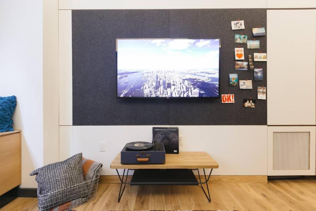 Welive Wall Street Aparthotel New York Bagian luar foto
